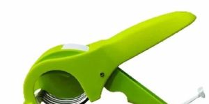 Plastic 2 in 1 Vegetable Cutter with Peeler