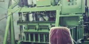 Auto Feeder Concrete Block Making Machine