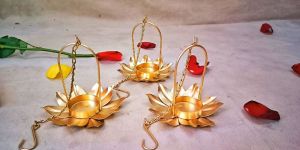 Hanging T Light Iron T Light Holder