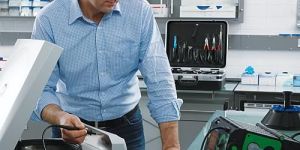 Laboratory Centrifuge Repairing Services