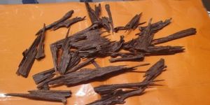 Brown Agarwood Chips