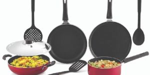 Teflon Coated Non Stick Cookware Set