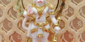 Gold Leafing Lord Hanuman Statue