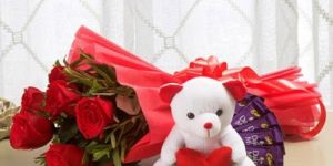 Sweet Romance Combo Flower Bouquet