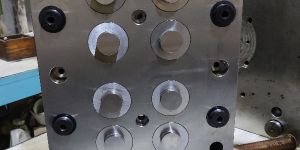 Child Resistant Cap Mould