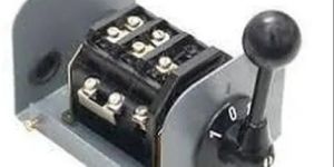 25Amp Reversing Switch