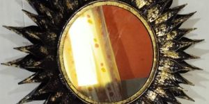 Metal Sunburst Wall Mirror