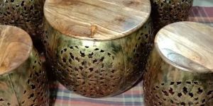 Round Antique Metal Mudda