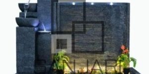 BLACK STONE WALL FOUNTAIN