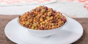 Chana Peanut Namkeen