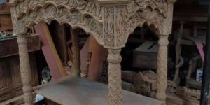 Sanding Wooden Temple