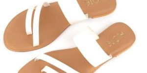 uvs23f02 Flat Sandal