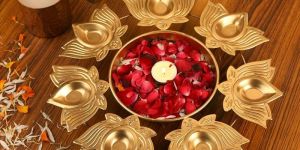 Metal Kamal Urli Metal Lotus Urli