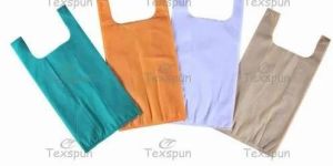 Plain Non Woven W Cut Bags