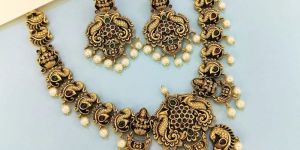 Alloy Metal Necklace Set