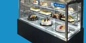 Pastry Showcase Counter