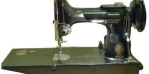 Manual Sewing Machine