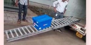 Gravity Roller Conveyor