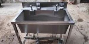 Foot Operated Stainless Steel Wash Basin