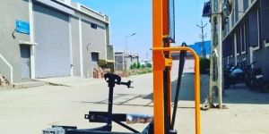 Hydraulic Stacker