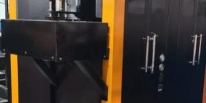 Preform PET Bottle Blowing Machine