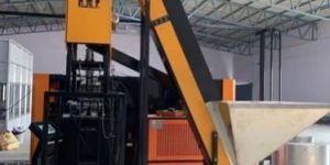 Semi Automatic PET Bottle Blowing Machine