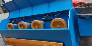 Rod Breakdown Machine