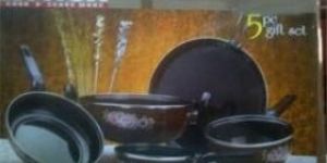 Non Stick Cookware Set