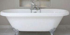 Ceramic Bath Tub