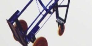 SRE-512 SINGLE GAS CYLINDER TROLLEY