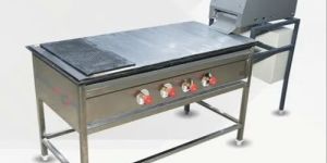 Chapati Puffer Table