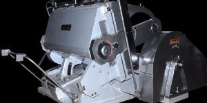 Die Punching Machine (Heavy Duty Cutting Creasing and Embossing Platen)