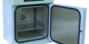 Laboratory Oven