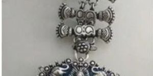 Oxidized Metal Maang Tikka