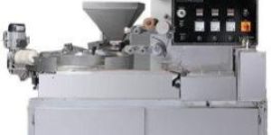 Pouch Packing Machine