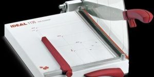 Manual Paper Cutting Machine