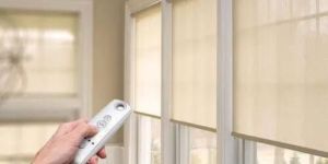 Motorized Venetian Window Blinds