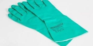 Nitrile Gloves