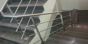 Stainless Steel Staircase Railing