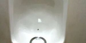 Waterless Urinal Pots