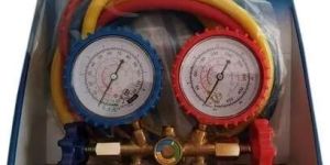 Double Gauges Manifold