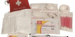 SMALL TRAVEL FIRST AID KIT