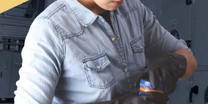 Latex Neoprene Flocklined Gloves