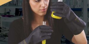 Neo Latex Flocklined Gloves