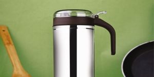 Stainless Steel Oil Pourer