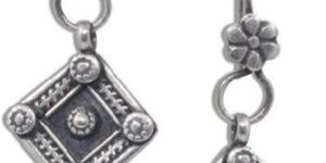 Silver Oxidised Sqaure Rawa Earring