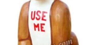 the Baby Lion Shaped DUSTBIN