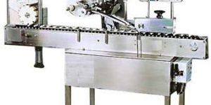 Vertical Sticker Labeling Machine