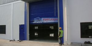 Industrial Fold up Door