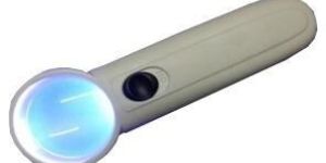 HAND HOLD MAGNIFIER